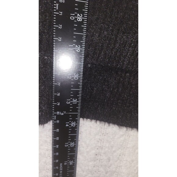 Ava & Viv V-Neck Tunic Pullover Sweater Black and White 2X NWT - Picture 6 of 6